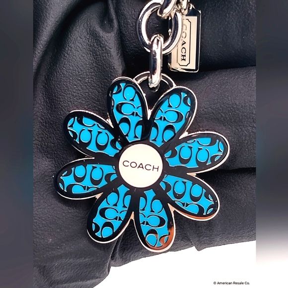Coach Signature Blue Enamel Daisy Flower Fob Keychain Purse Handbag Tag Charm - Picture 3 of 6